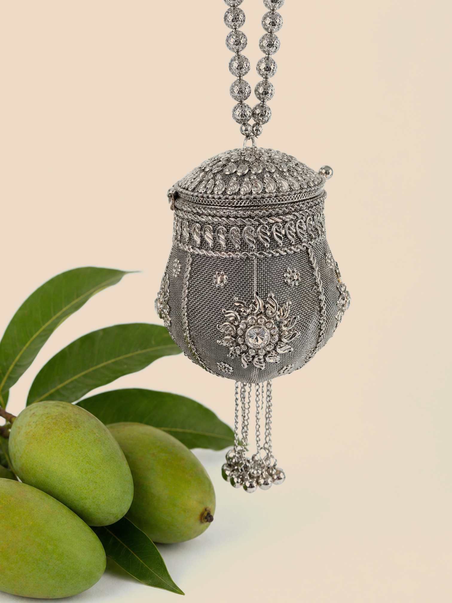 Silver Mango